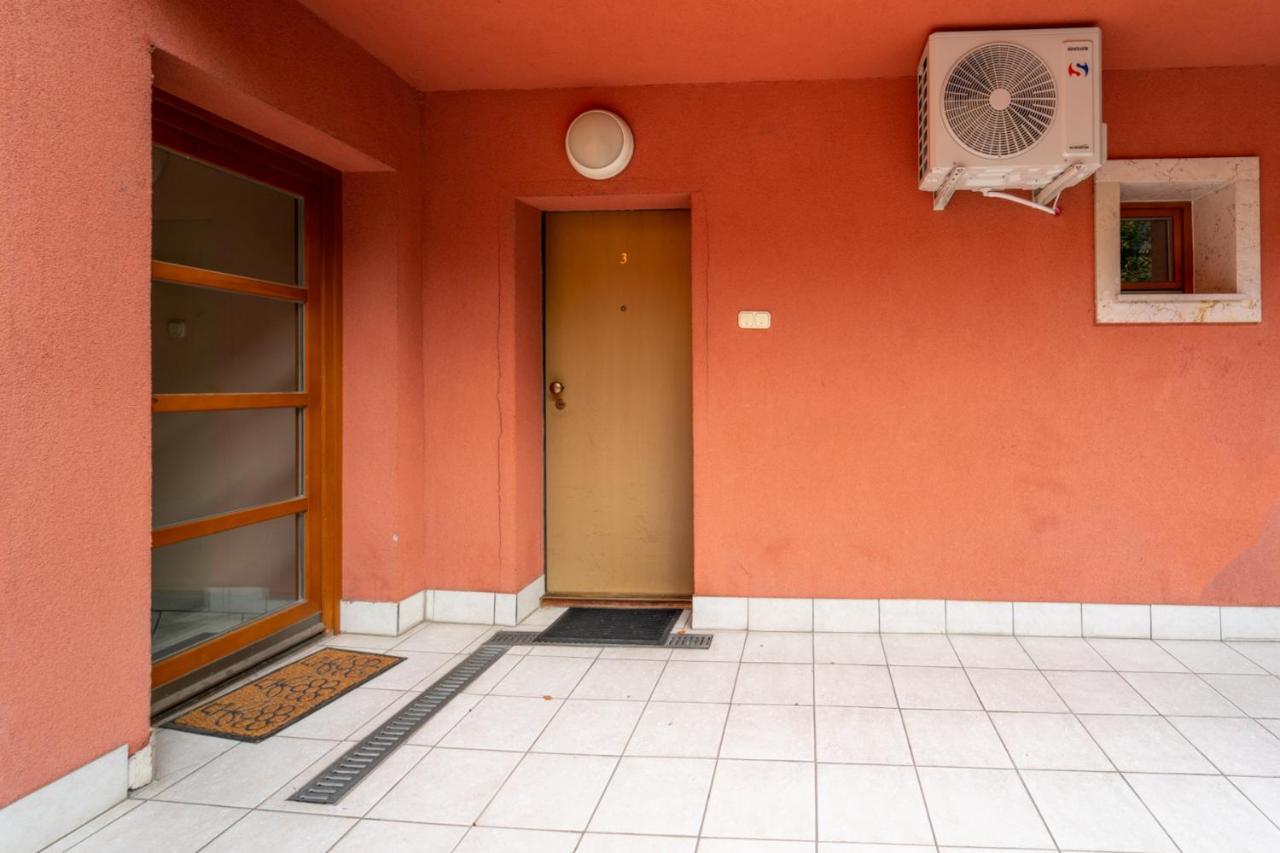 Romantic Studio Secret Garden Budapest Exteriör bild